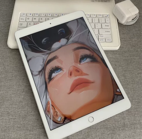 本人信用芝麻分极好大学生自用iPad第八代...