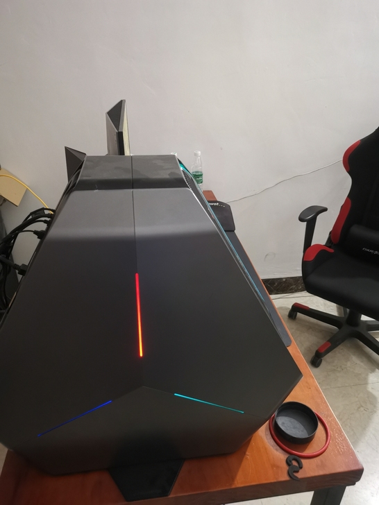 外星人大三角准系统，R2    X99主板...
