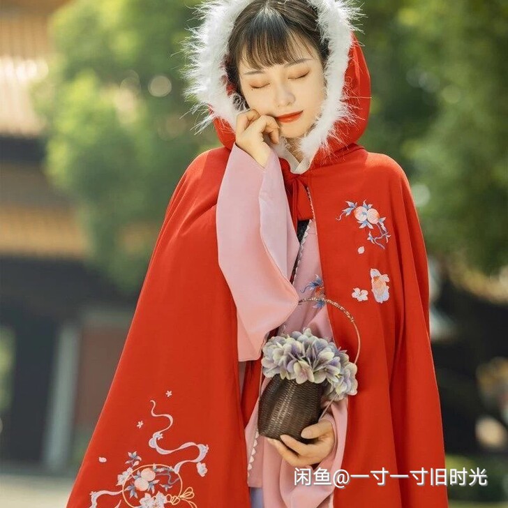 茗月萱【玉兔斗篷】原创汉服斗篷刺绣加绒加厚...