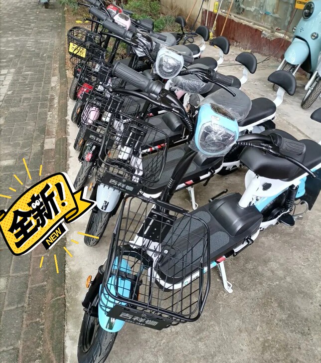 本店主要经营二手车新车买卖，外卖车，锂电池...