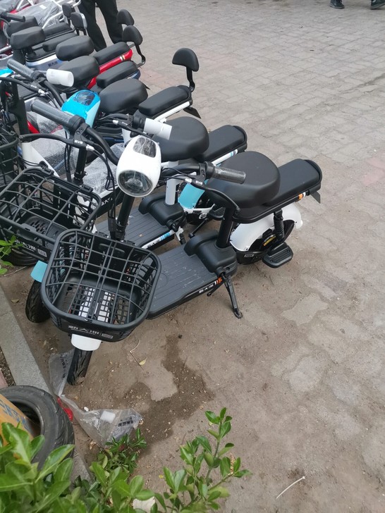 品牌新大洲电动车，各种款式，外卖电动车续航...