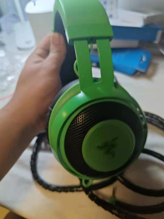 雷蛇北海巨妖竞技版，usb音频控制器，TH...