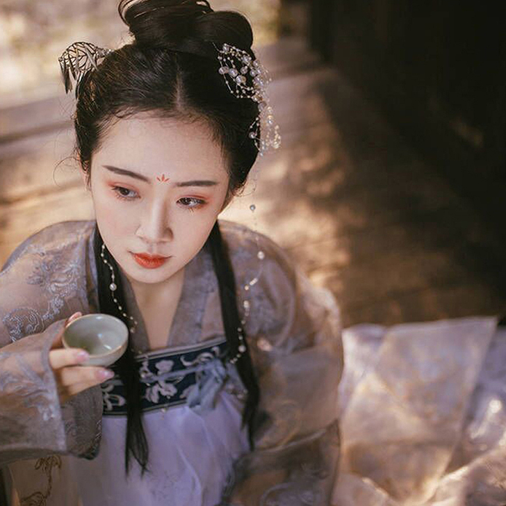 彼岸花汉服女襦裙如梦霓裳汉服女中国风改良樱...
