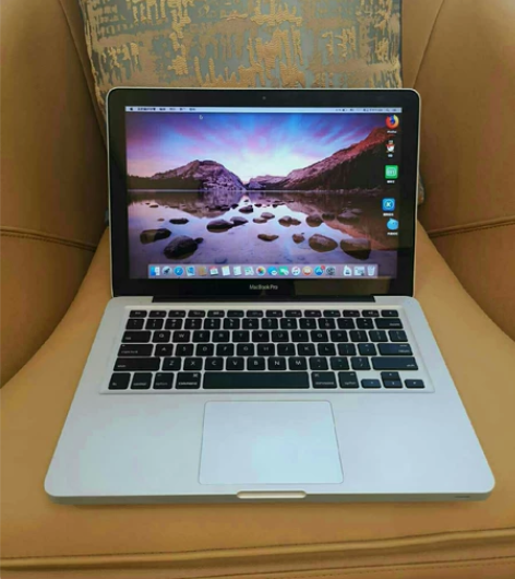 i9顶配笔记本电脑，八核Macbook p...