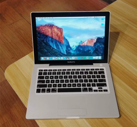 女生自用Macbook Pro15寸，i9...