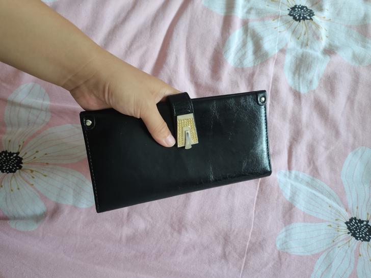 袋鼠纯皮女士钱包，袋鼠专卖免费保养，五金有...