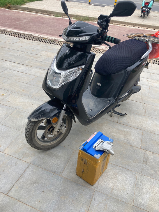 新大洲本田H1电动车60V78安超大容量锂...