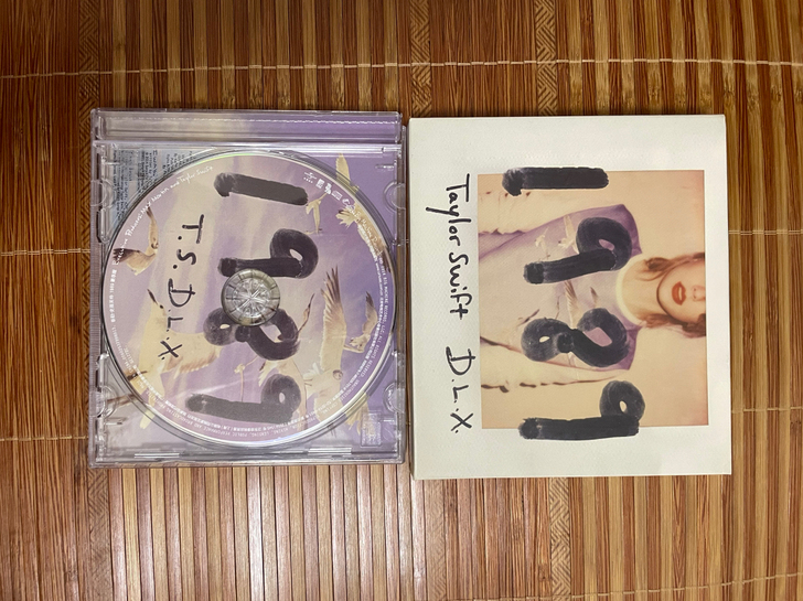 霉霉1989正版CD，17年疯狂喜欢霉霉的...