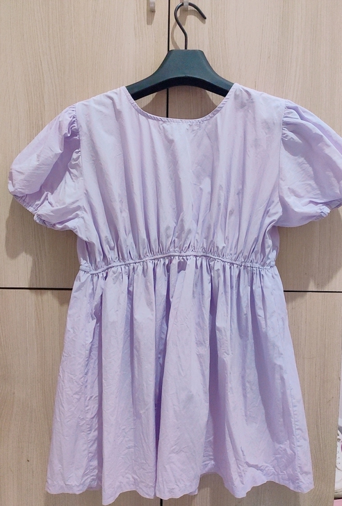 夏季紫色泡泡袖挖空童话风连衣裙女初恋系学生...