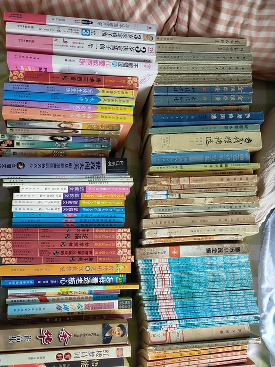 家中藏书出售几本七八十年代文学作品选读  ...