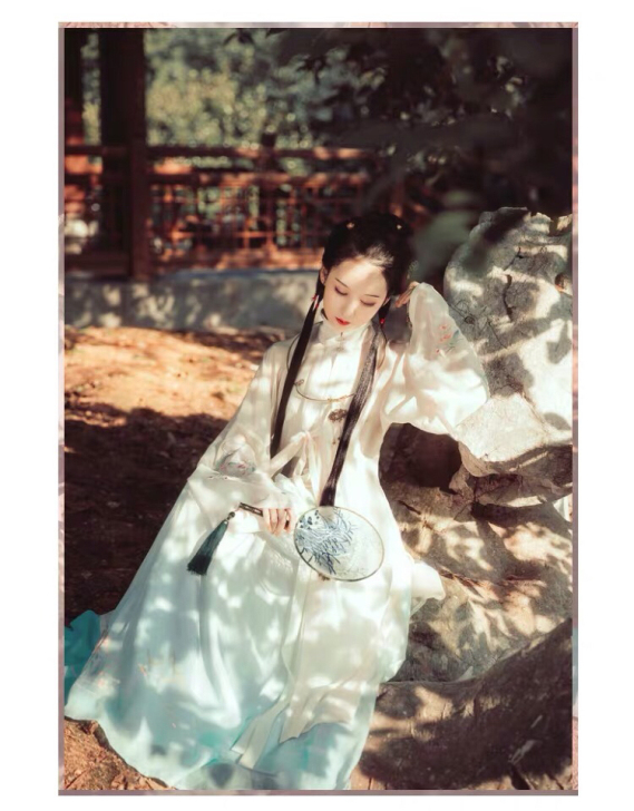 【出】兰若庭海棠春  一套，加如梦霓裳青梨...