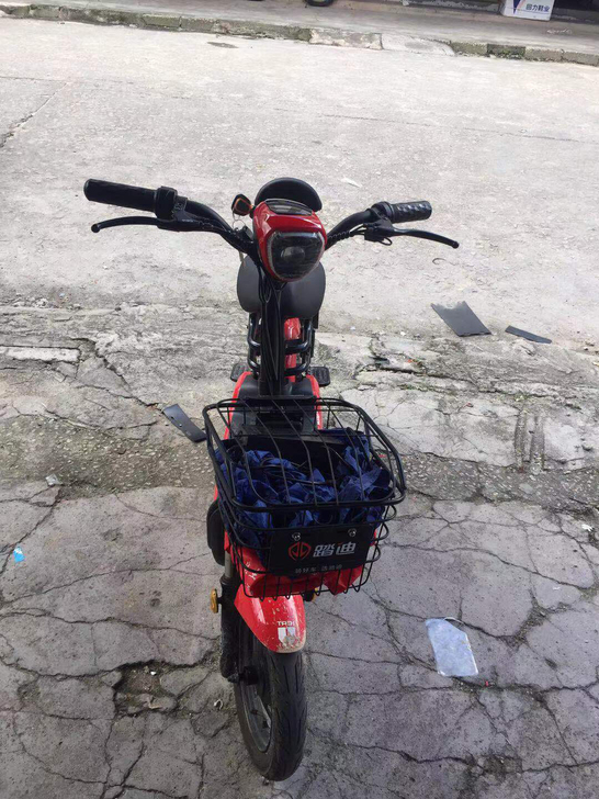 2手精品国标电动车，新电池一个多月车，需要...
