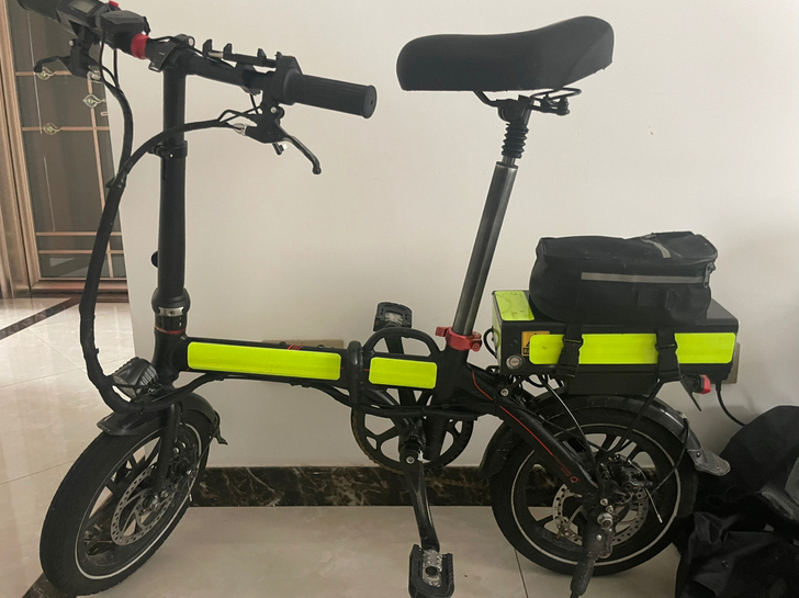 代驾折叠电动车14寸  60v20an