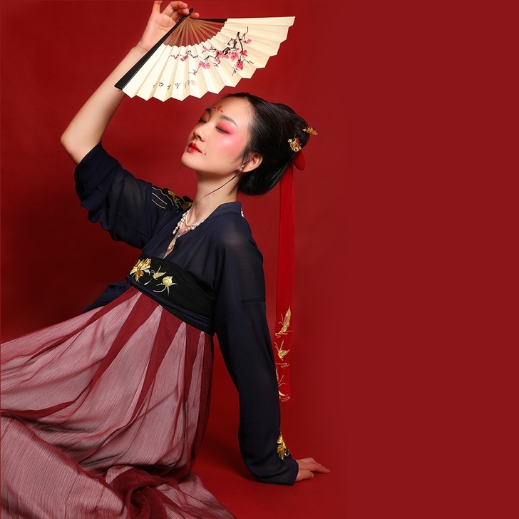 如梦霓裳齐胸汉服蝶恋花全套165尺码穿过两...