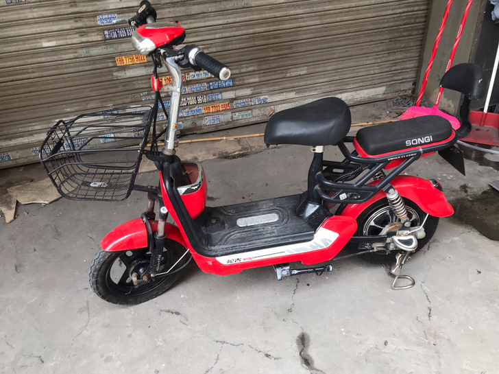 48；12安的电动车：有意私聊