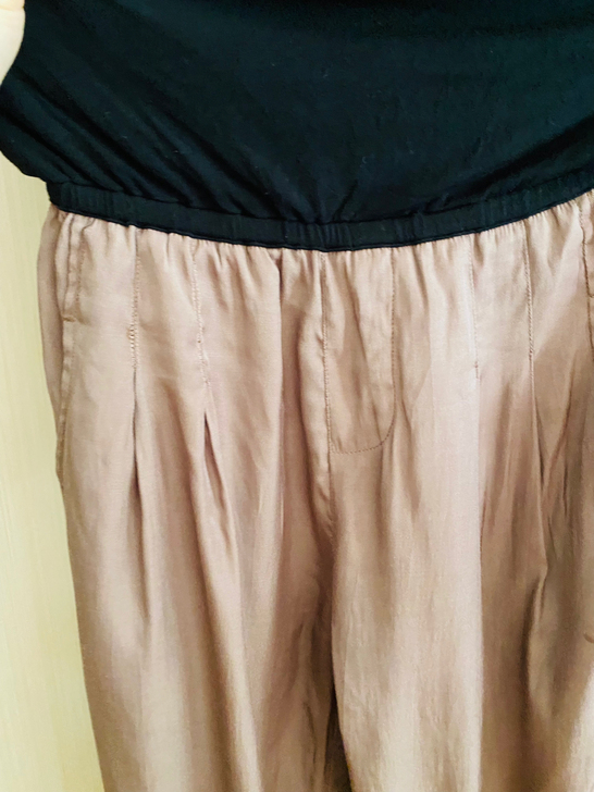 香槟色品牌冰丝裤 腰可以拉上去,也可以放下...