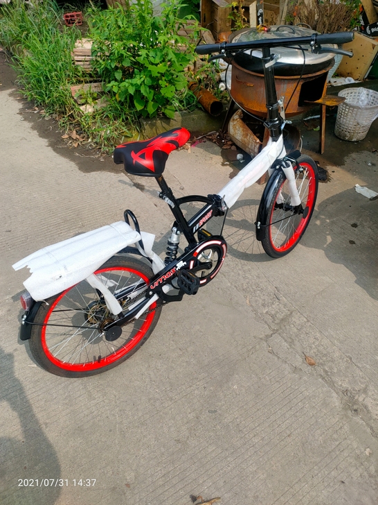 铝合金，可折叠自行车，大小尺寸可调节！