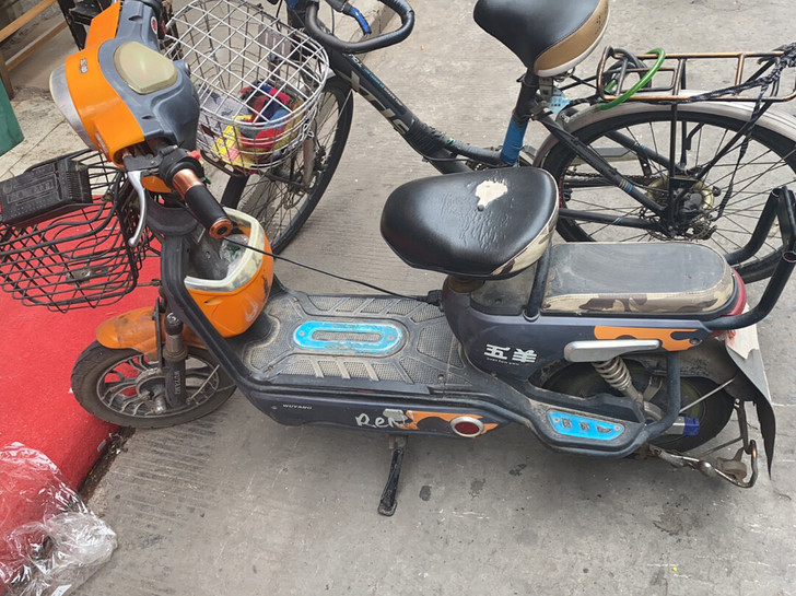 五羊电动,闲置,4块电瓶,2020年9月换...