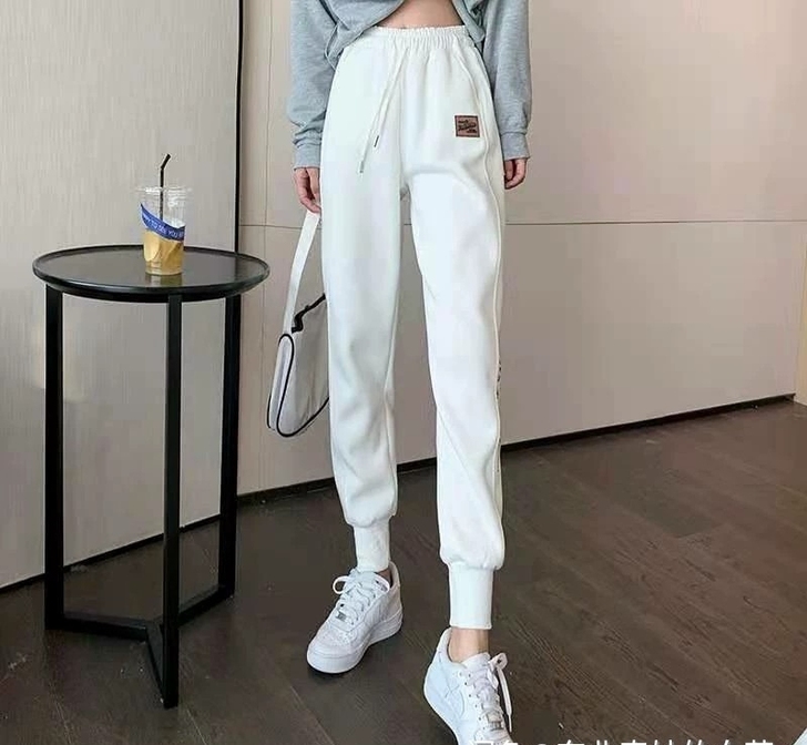 春夏季韩版宽松休闲哈伦裤女外穿白色束脚裤子...