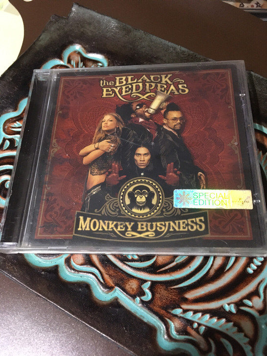 黑眼豆豆，欧版已拆，微痕稍多！