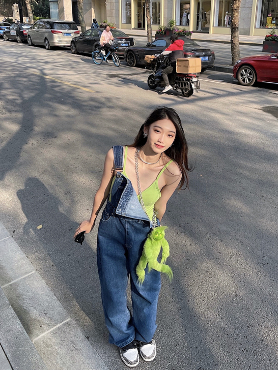 牛仔裤