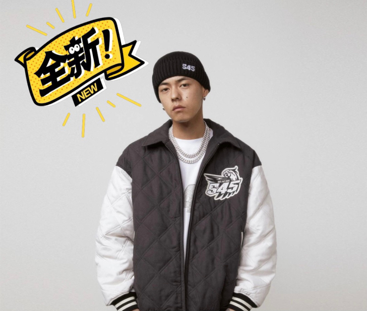 S45（原1807）黑白拼接棒球棉服