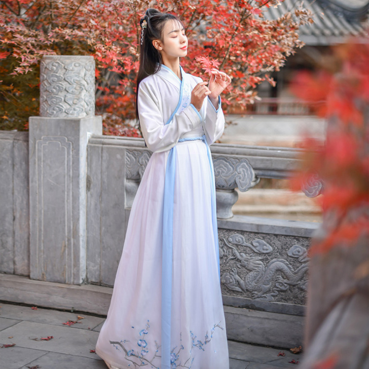 如梦霓裳汉服女长褙子交领襦裙玉梅令绣花素雅...