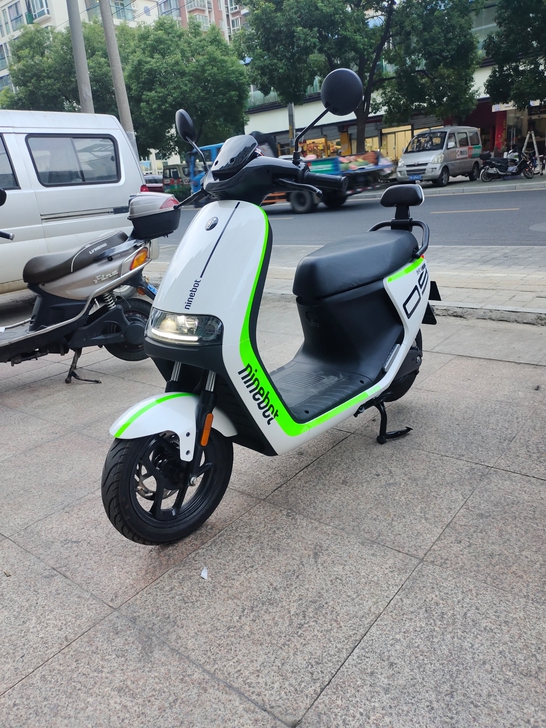 九号智能电动车，E80c用了一个月来换E1...