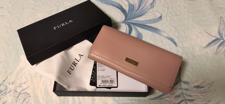 全新FURLA女士长款钱包，全新未用，包装...