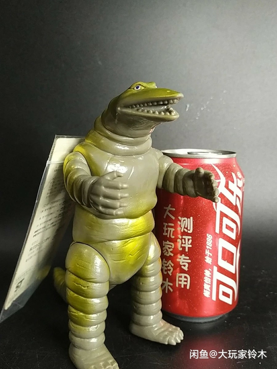 地底怪兽泰莱斯通带卡怪兽万代日版奥特曼软胶...