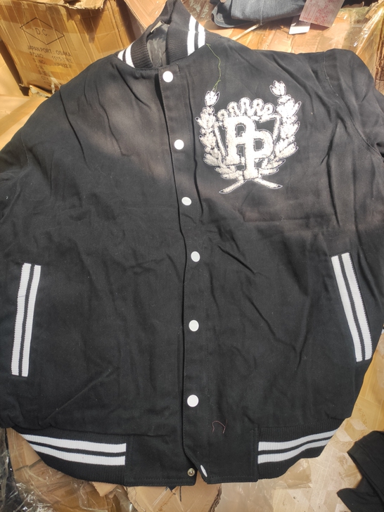 Pelle pelle 棒球棉衣4x胸围1...