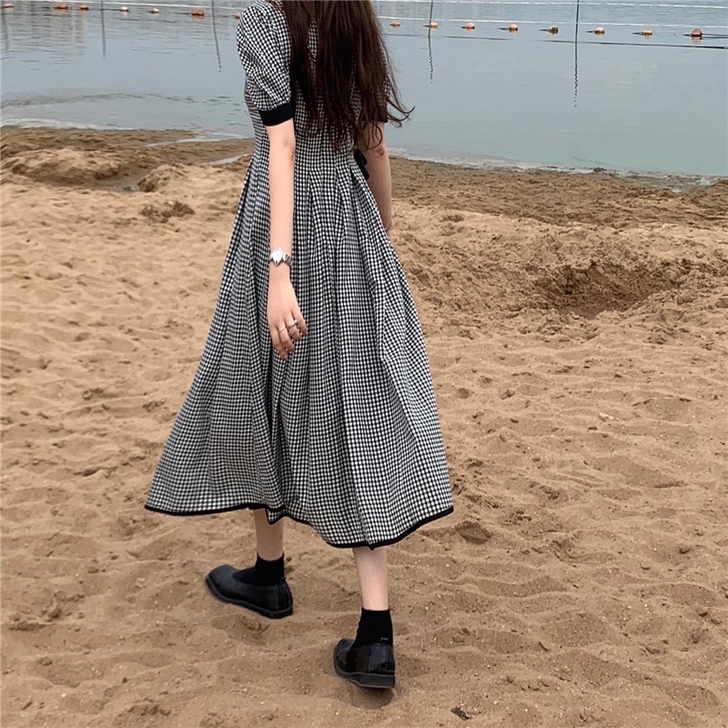 2021年女装夏季新款法式格子短袖连衣裙复...