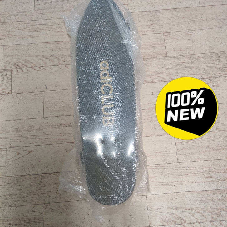 Adidas限定滑板,618活动中奖所得,...