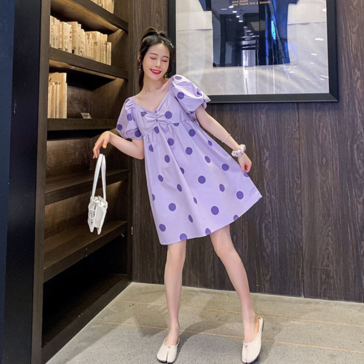 紫色裙子连衣裙夏季微胖显瘦波点宽松遮肚子法...