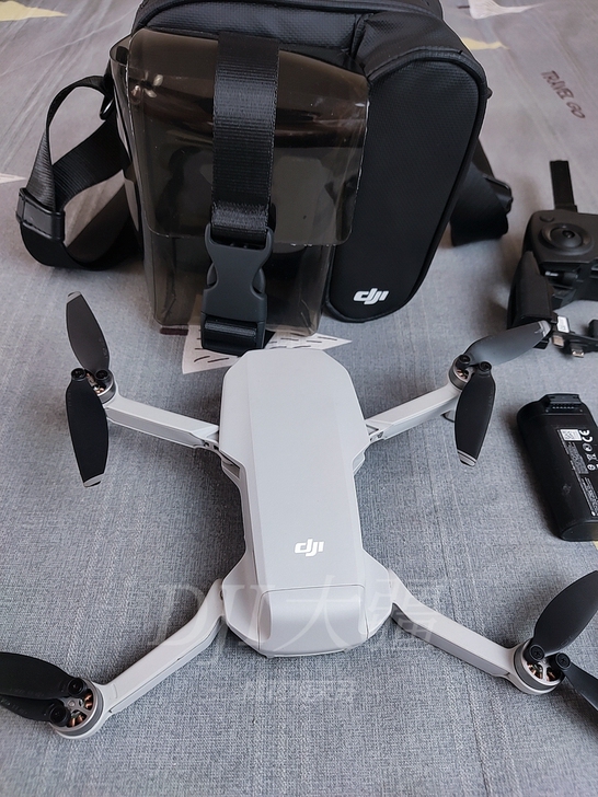 御 Mavic mini1畅飞版 大疆无人...
