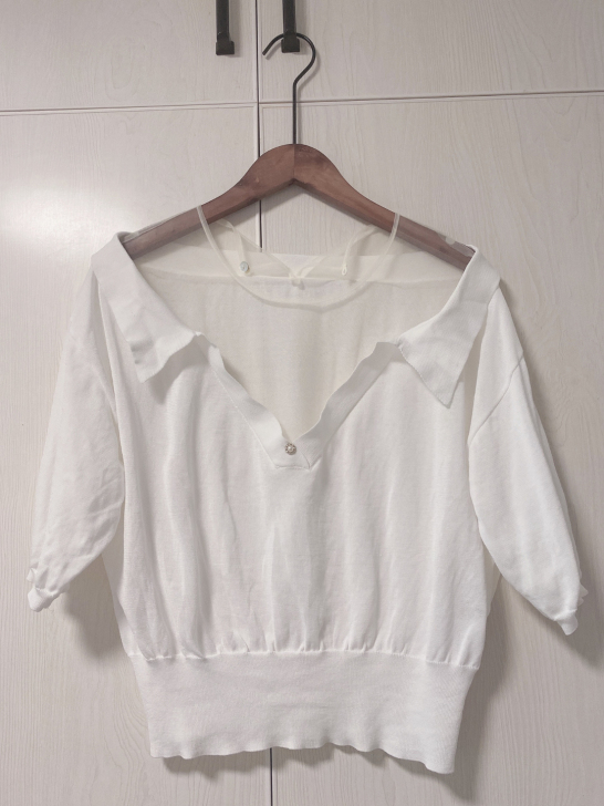 安娜家针织衫 仙仙白 穿一次 M码 喜新厌...