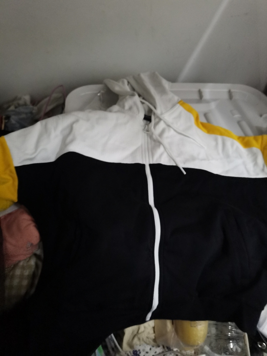 特步,运动服,穿过一次洗过一次