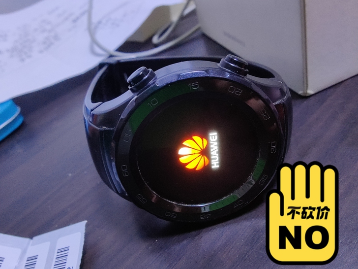 华为watch2,18年购入,充电器,外盒...