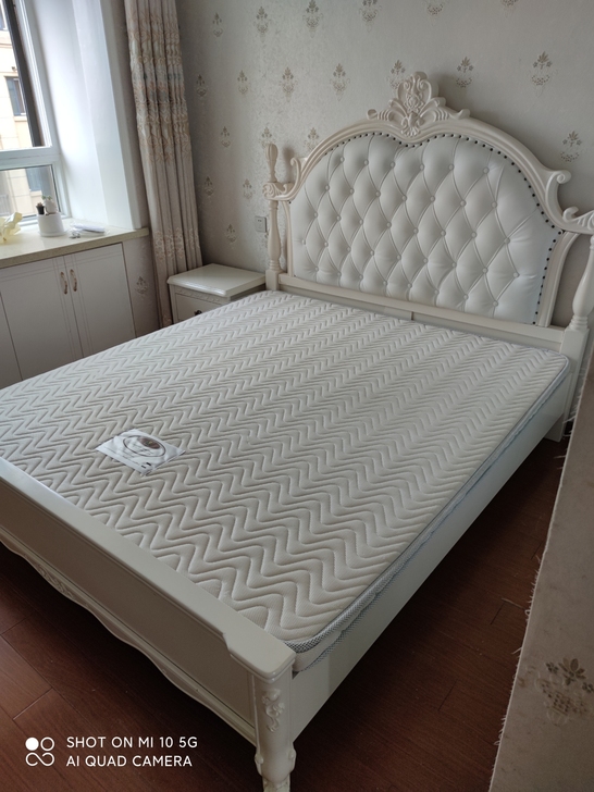 家里面有需要处理更换的家具，电器，旧空调冰...