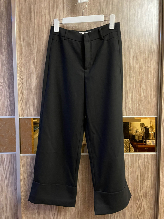 挽边西裤，M码，中等厚度