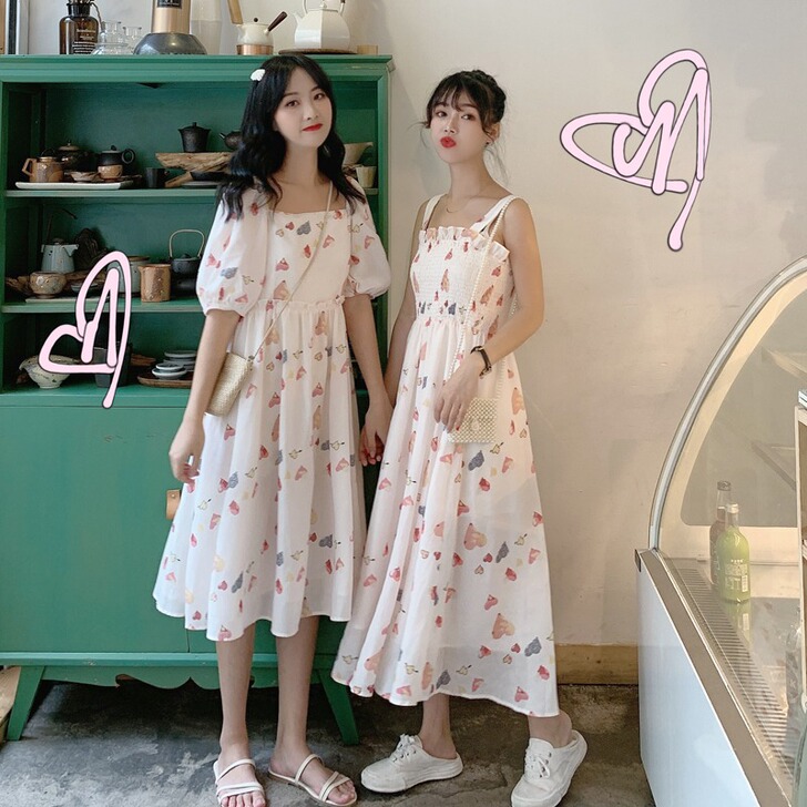 夏季2021年新款短袖吊带连衣裙子女超仙森...