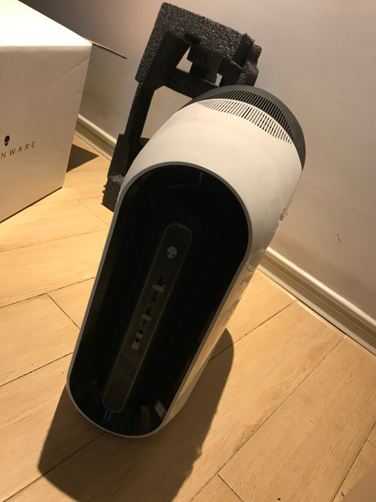 外星人R9,9.5成新I79700K208...