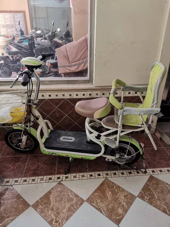 新日电动车48伏,家里用的,工作换了,电动...