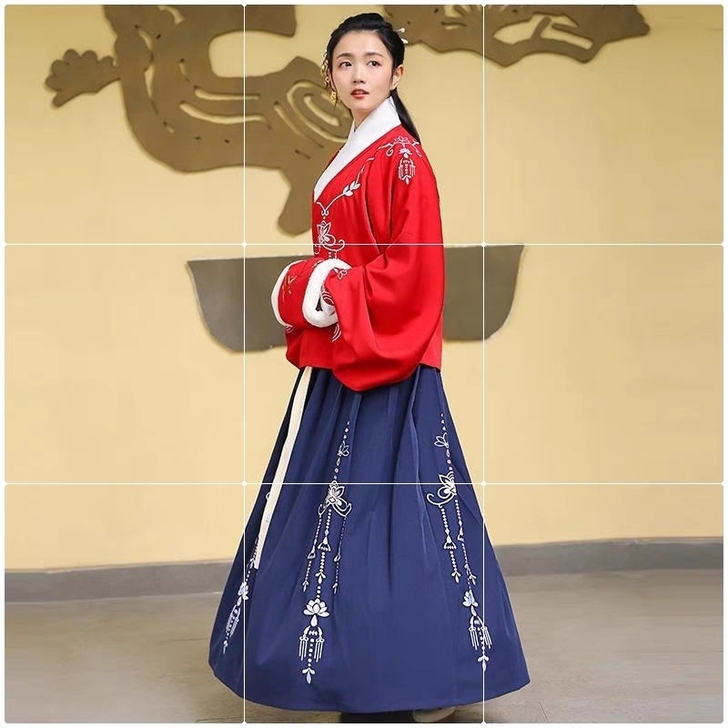 重回汉唐夭夭其华的上袄下裙，2019年1月...