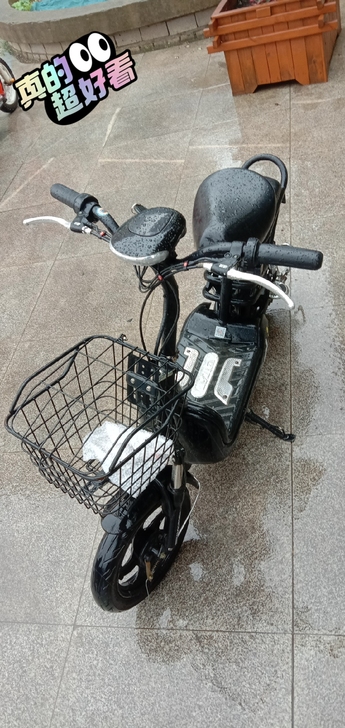 简易电动车，一切完好，刹车好，省电受骑，前...