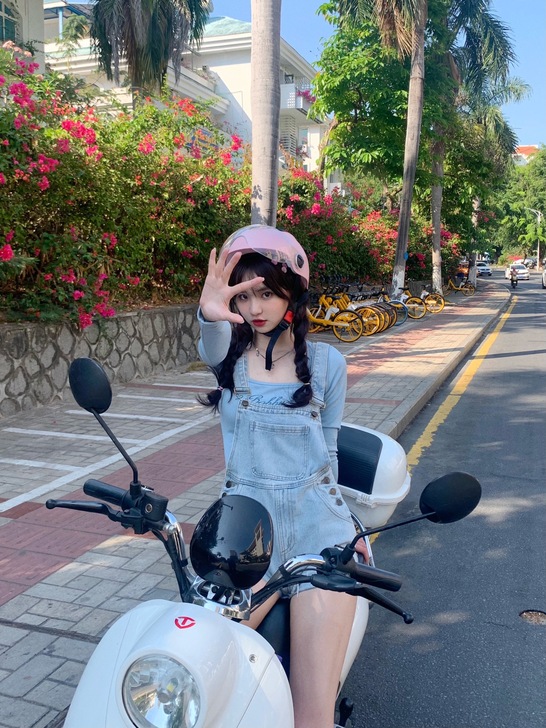 背带裤 连体牛仔裤 仅试穿