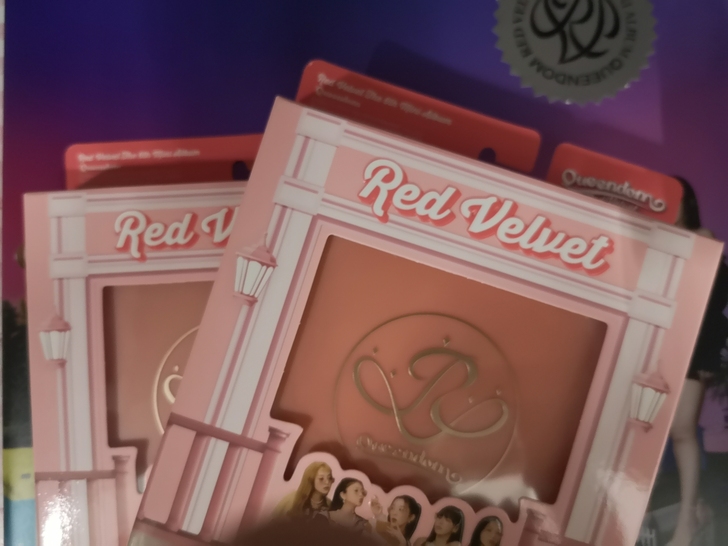 【出】red velvet queendo...