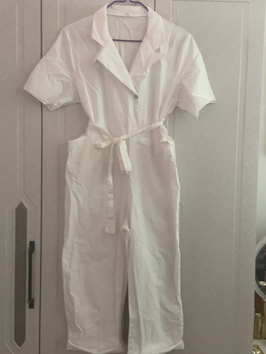 连体裤，超级洋气款，28出微瑕疵，