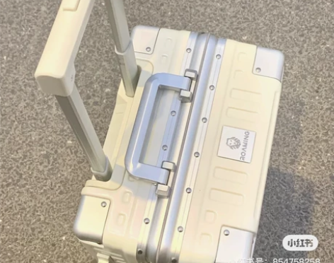 漫游行李箱高品质复古密码箱PC旅行箱男女拉...