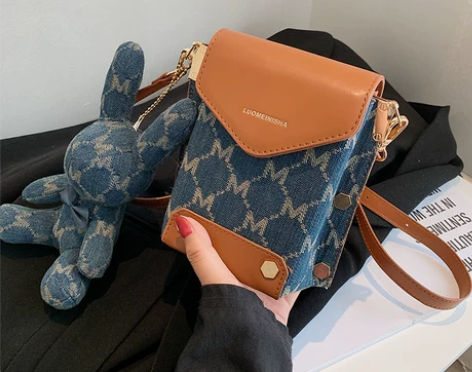 放手机的小包包女包2021新款秋冬高级感斜...